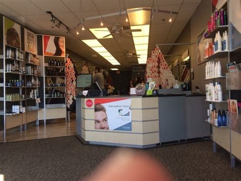 great clips highland|great clips in wheeling.